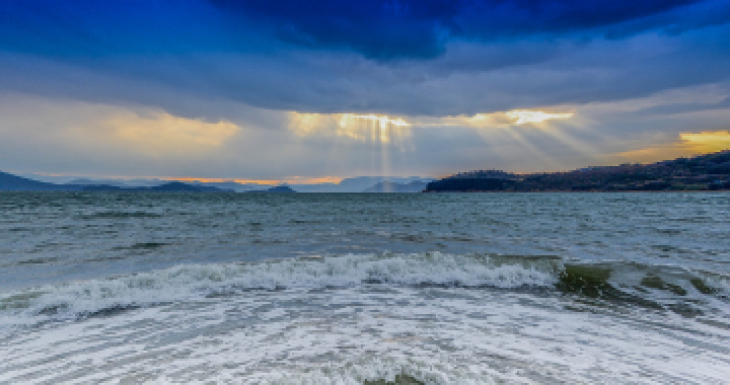  Why Tidal Flow is Essential for Boaties